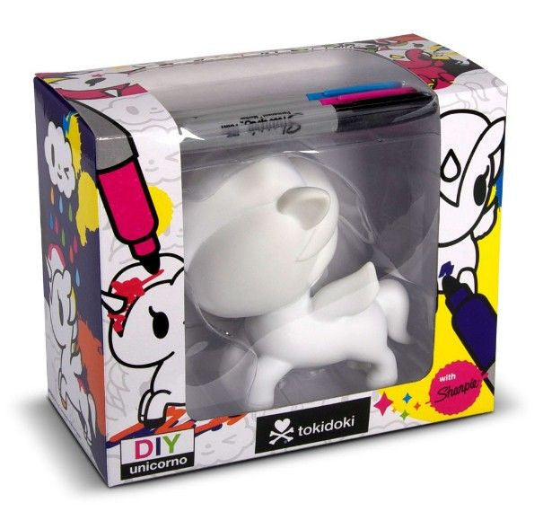 DIY Unicorno Vinyl Toy - Nike
