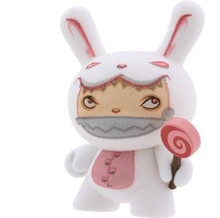 Dunny Series 5: Kathie Olivas - Nike
