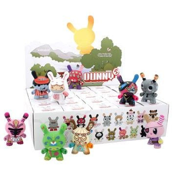 Dunny Series 5: Case of 25 - Nike
