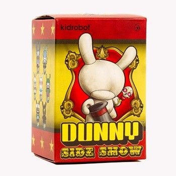 Dunny Series 2013: Case - Nike
